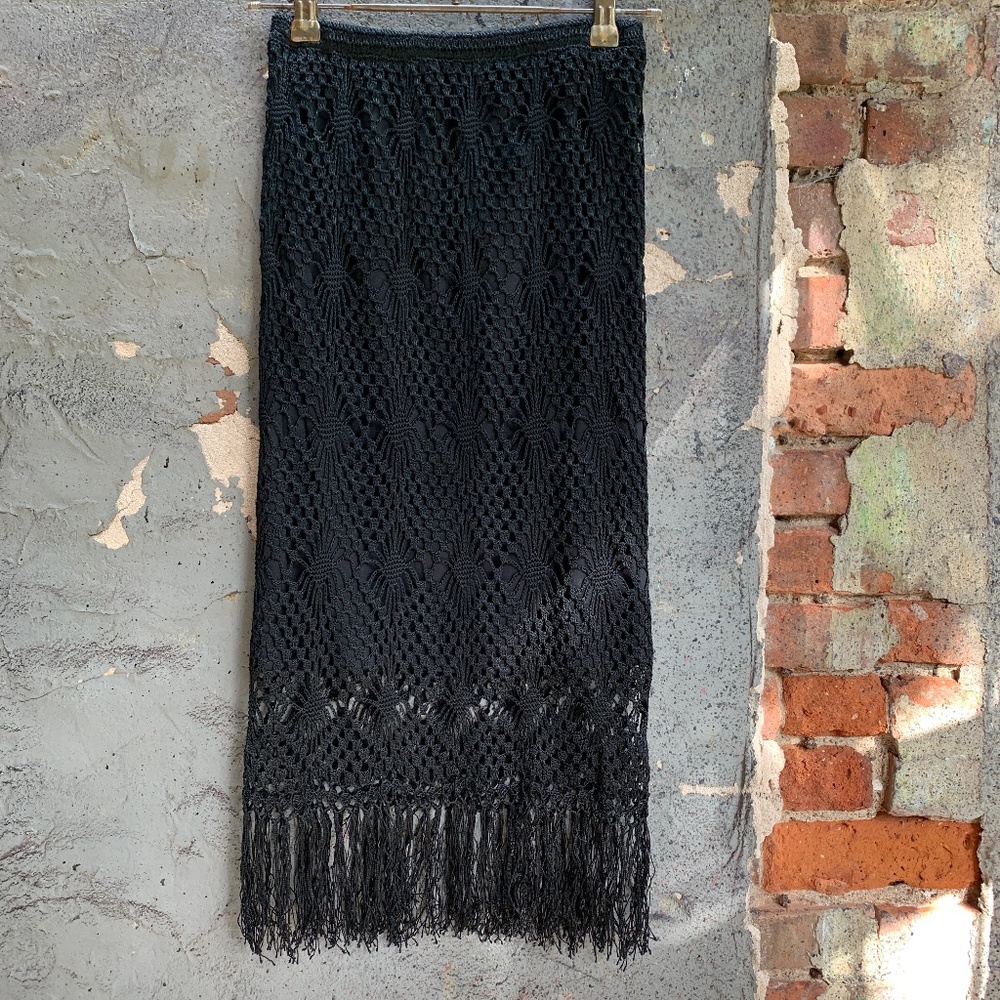 Parallel Crotchet skirt with fringe